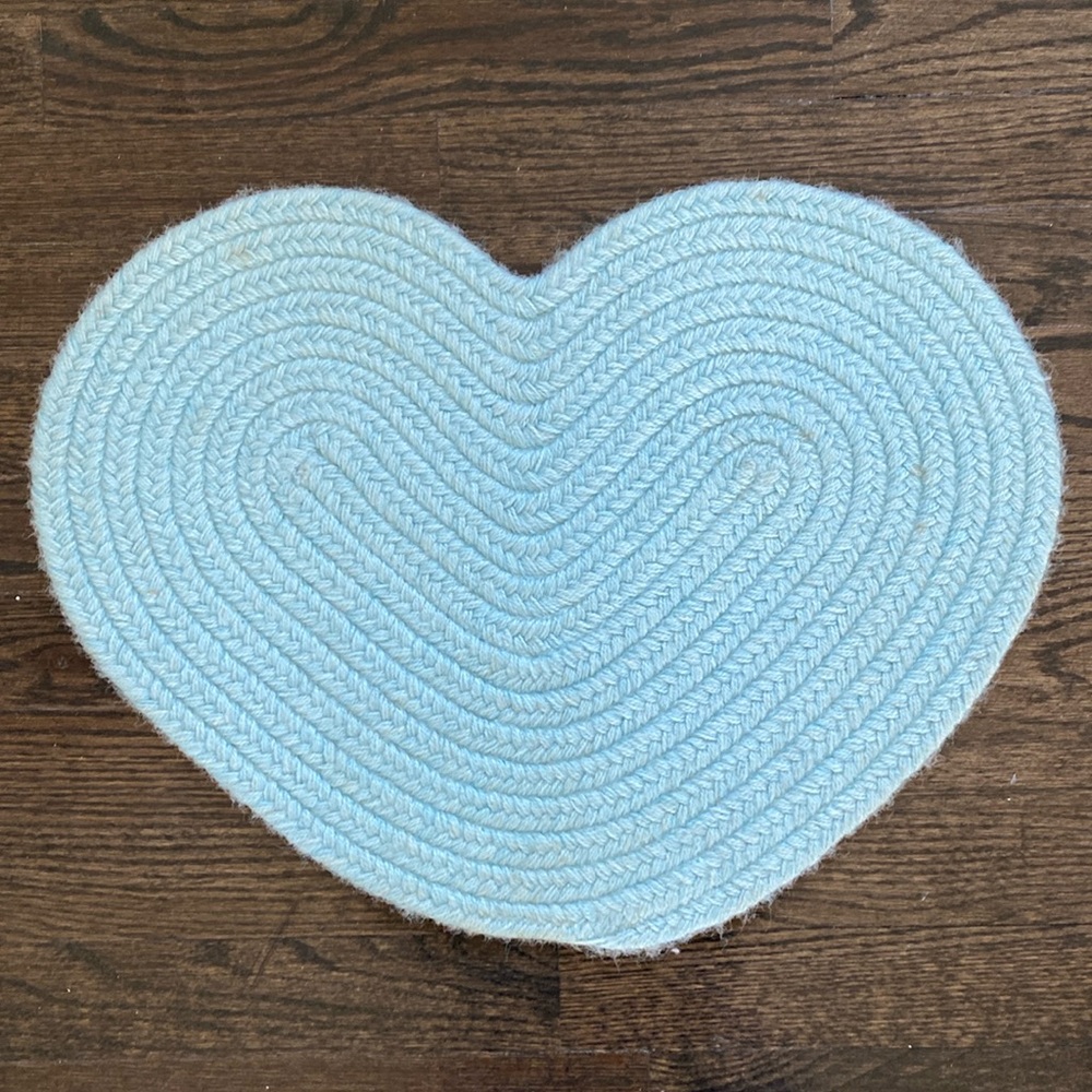 Shabby Chic Vintage Braided Blue Heart Placemat Trivet